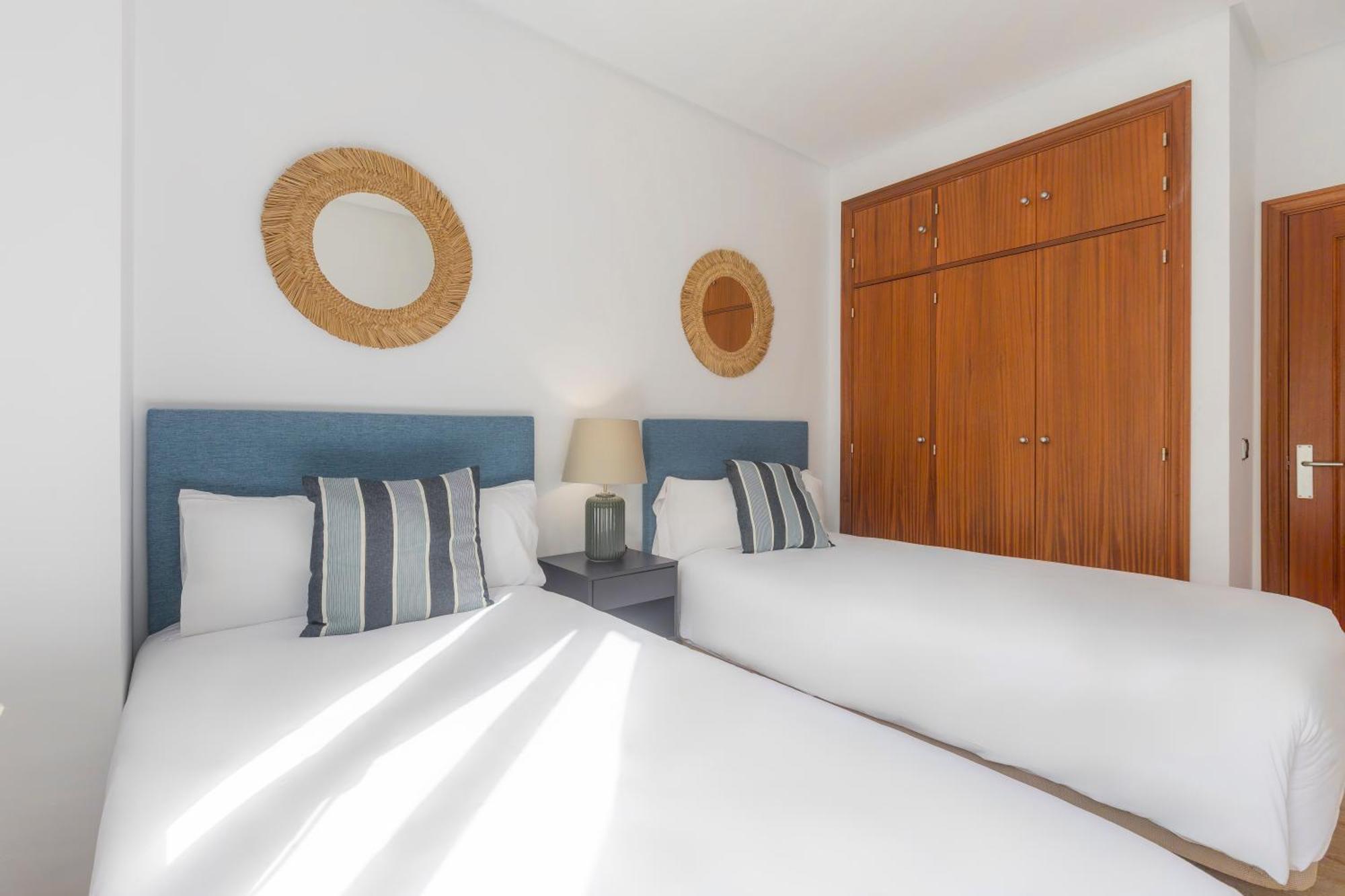 Apartamentos Moon Dreams Puerto Ель-Пуерто-де-Санта-Марія Екстер'єр фото